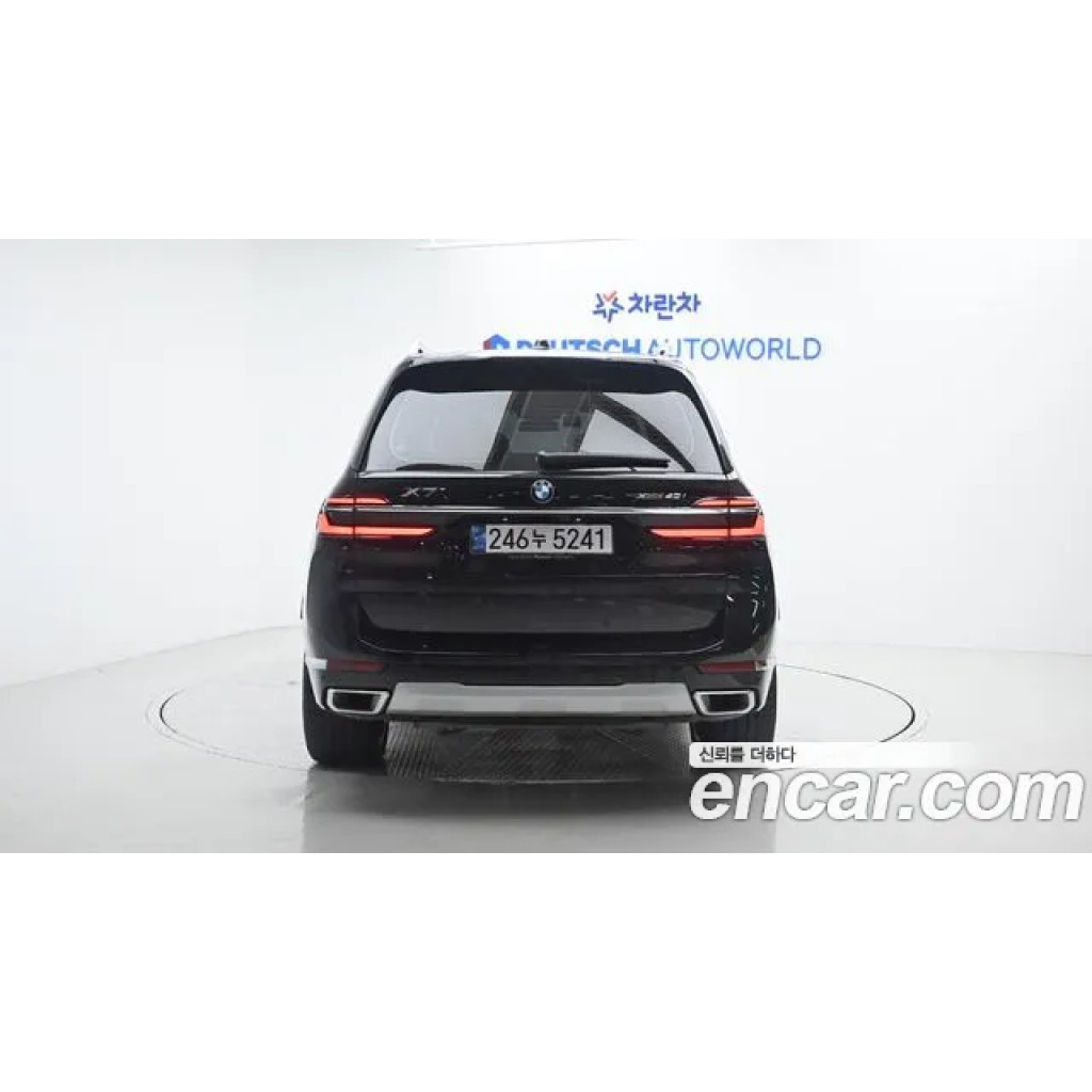 BMW X7 2024 г.