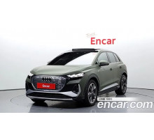 Audi Q4 E-Tron 2023 г.