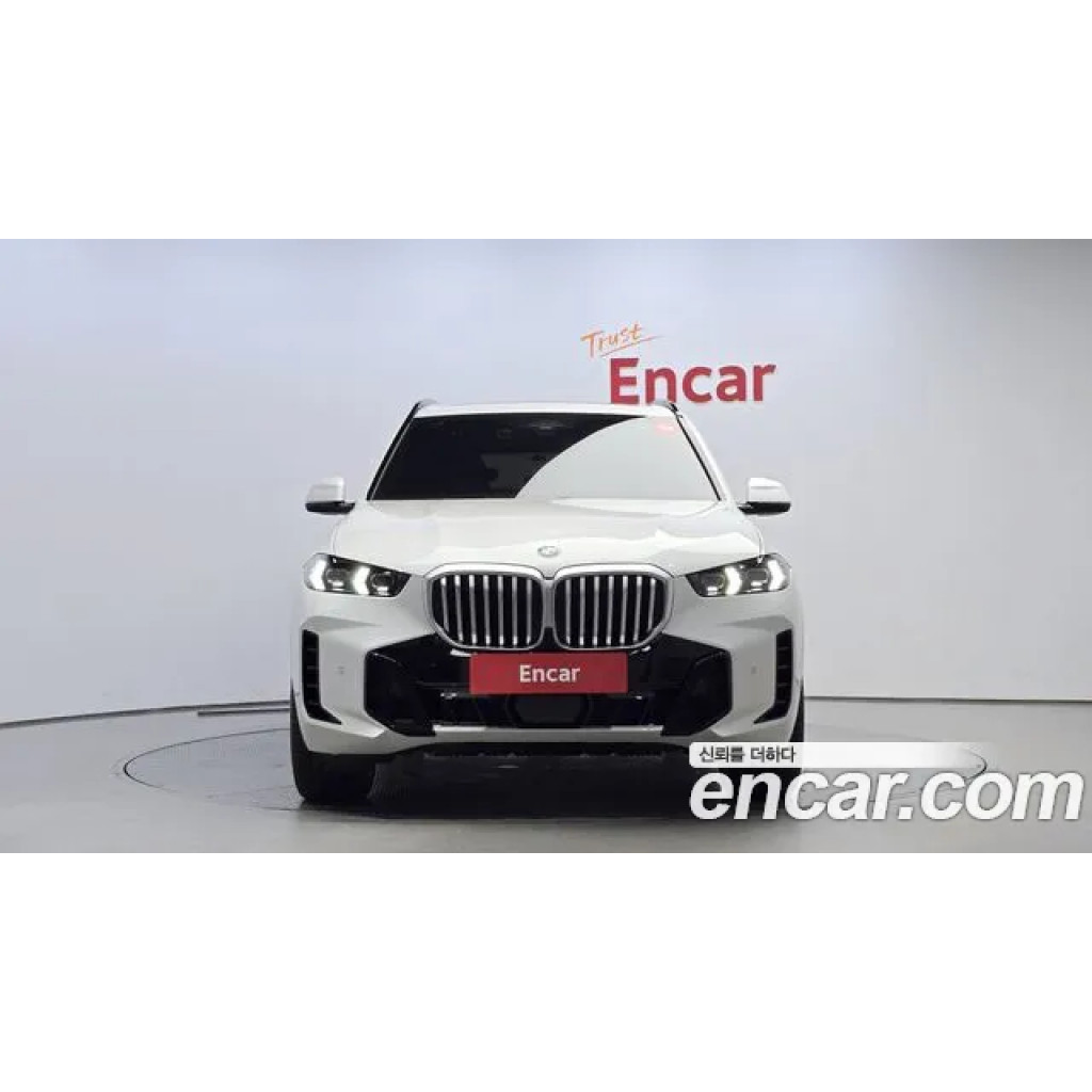 BMW X5 2024 г.