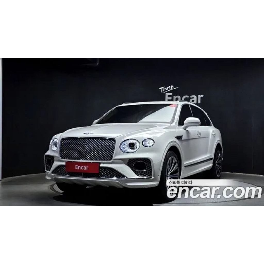 Bentley Bentayga 2022 г.