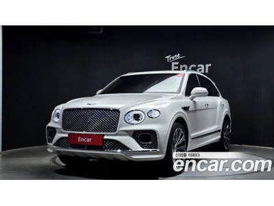 Bentley Bentayga 2022 г.