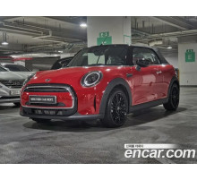 Mini Cooper Convertible 2024 г.