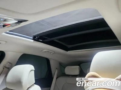 Genesis GV70 2023 г.