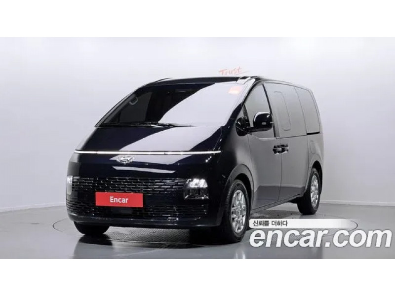 Hyundai Staria 2024 г.