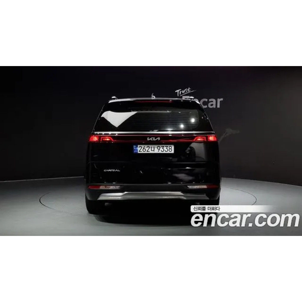 KIA Carnival 2023 г.