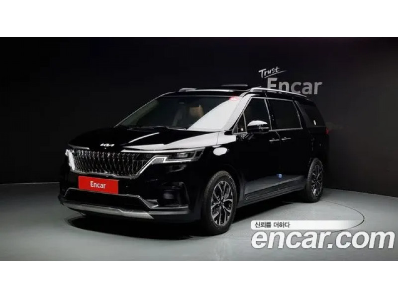 KIA Carnival 2023 г.