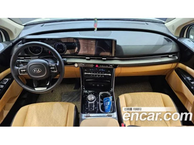 KIA Carnival 2021 г.