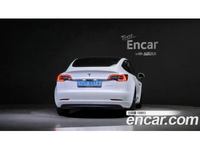 Tesla Model 3 2021 г.