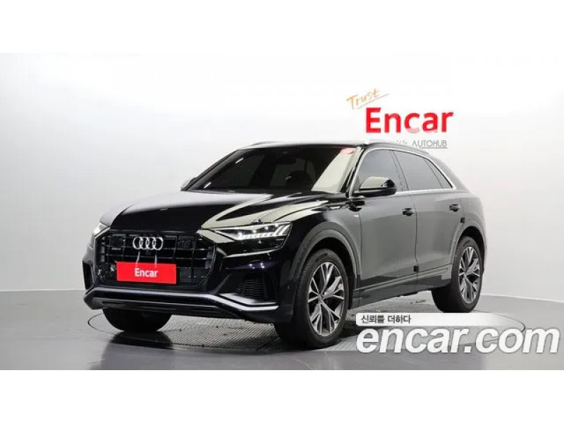 Audi Q8 2021 г.