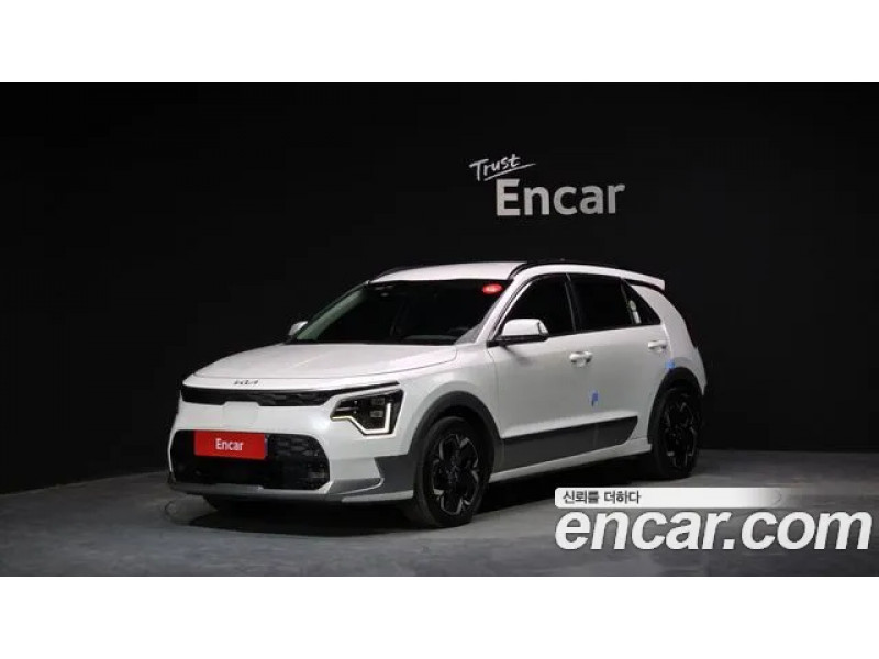 KIA Niro 2023 г.