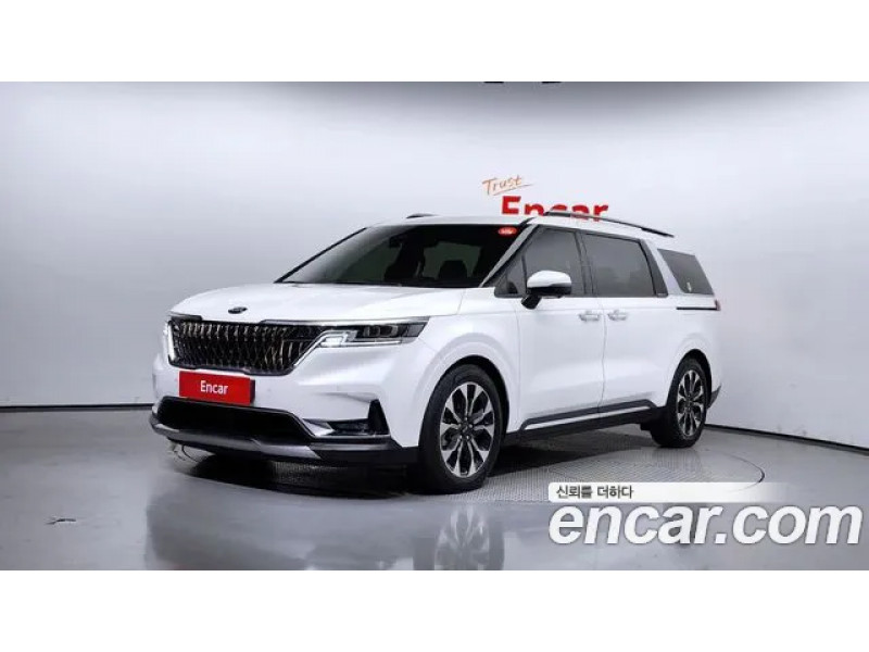 KIA Carnival 2021 г.