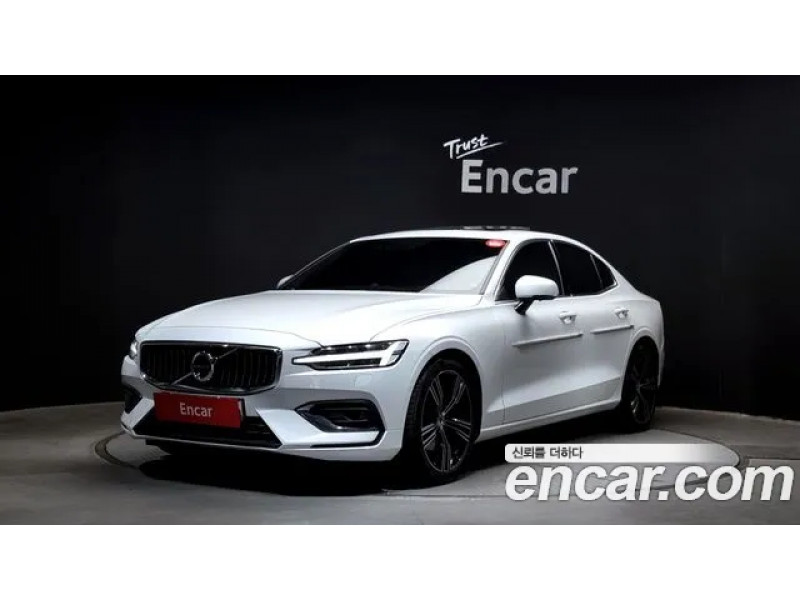 Volvo S60 2020 г.