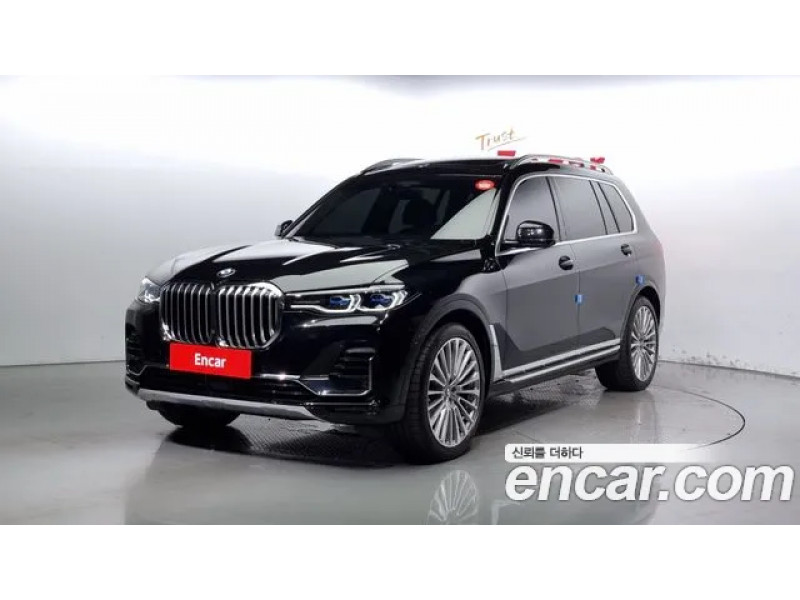 BMW X7 2021 г.