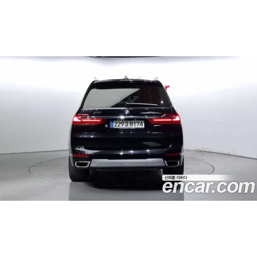 BMW X7 2021 г.