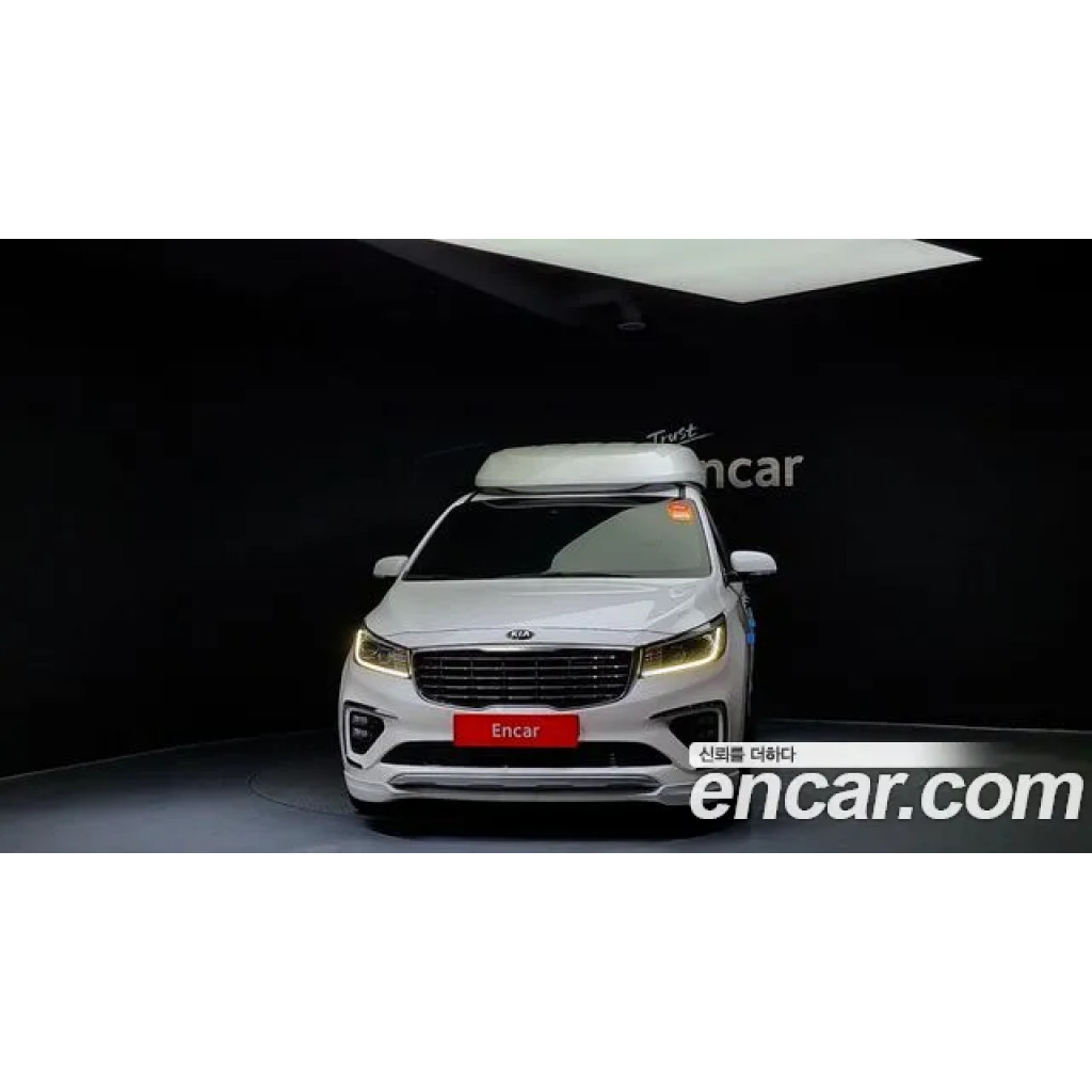KIA Carnival 2020 г.