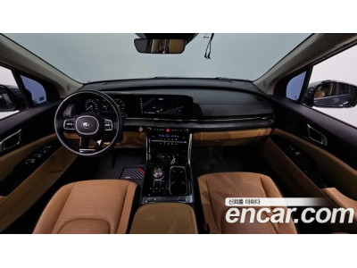 KIA Carnival 2021 г.