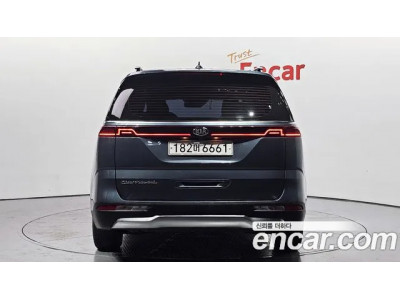 KIA Carnival 2021 г.