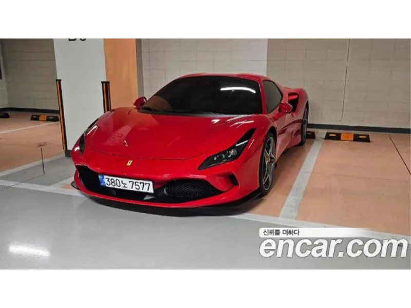 Ferrari F8 2022 г.