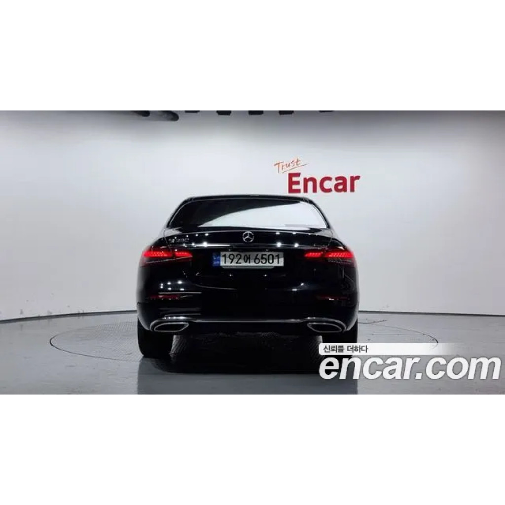 Mercedes Benz E-Class 2021 г.
