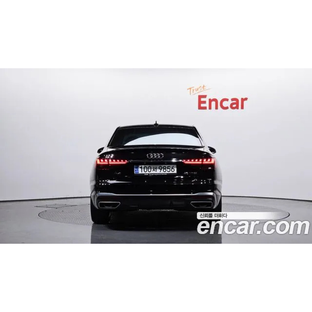 Audi A4 2023 г.