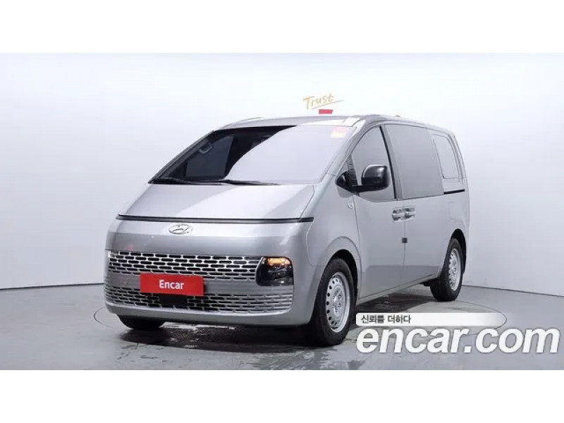 Hyundai Staria 2022 г.