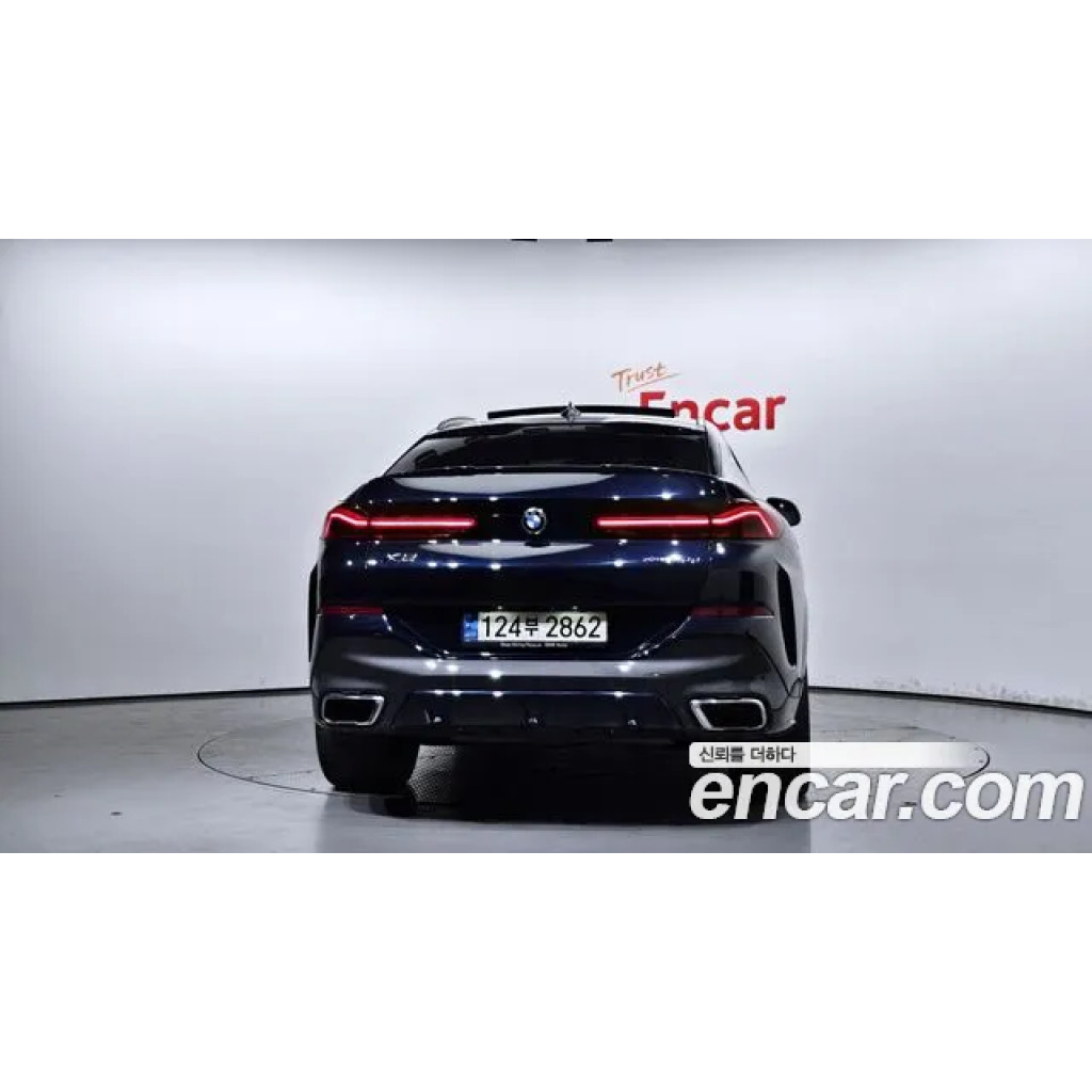 BMW X6 2022 г.