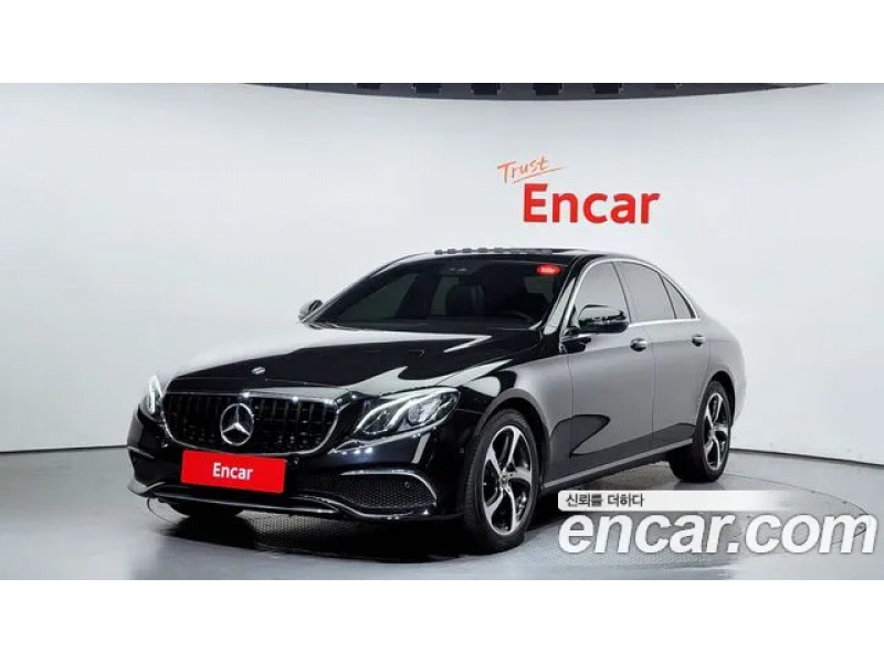 Mercedes Benz E-Class 2020 г.