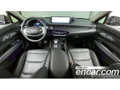 Genesis GV70 2023 г.