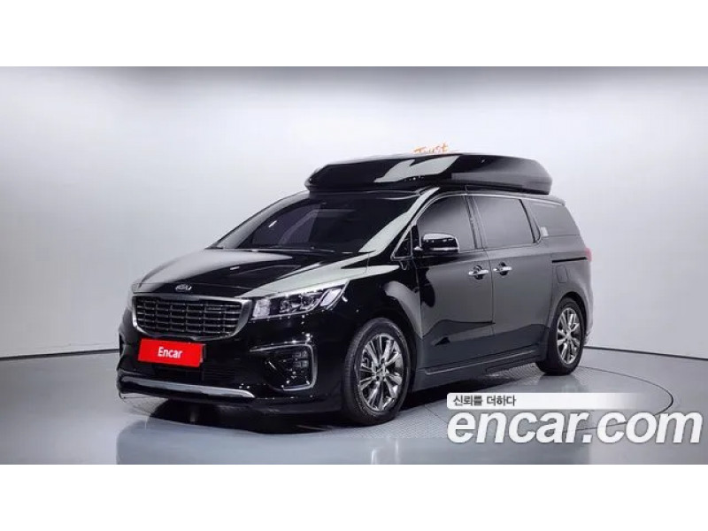 KIA Carnival 2020 г.