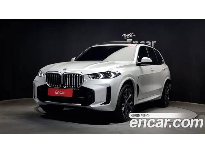 BMW X5 2024 г.