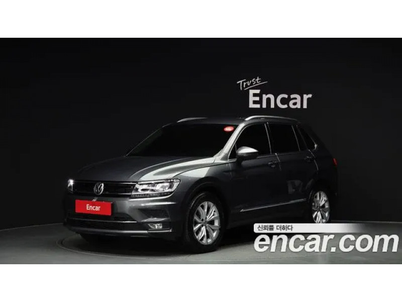 Volkswagen Tiguan 2020 г.