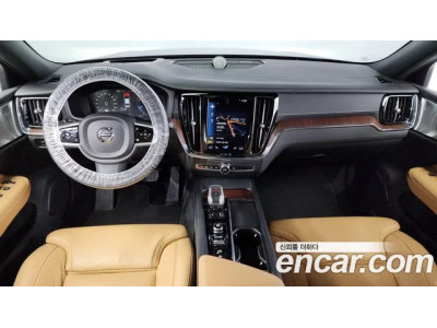 Volvo S60 2021 г.