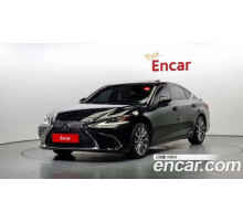 Lexus Is 2020 г.