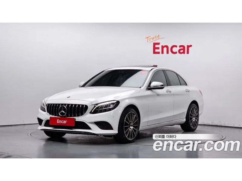 Mercedes Benz C-Class 2020 г.