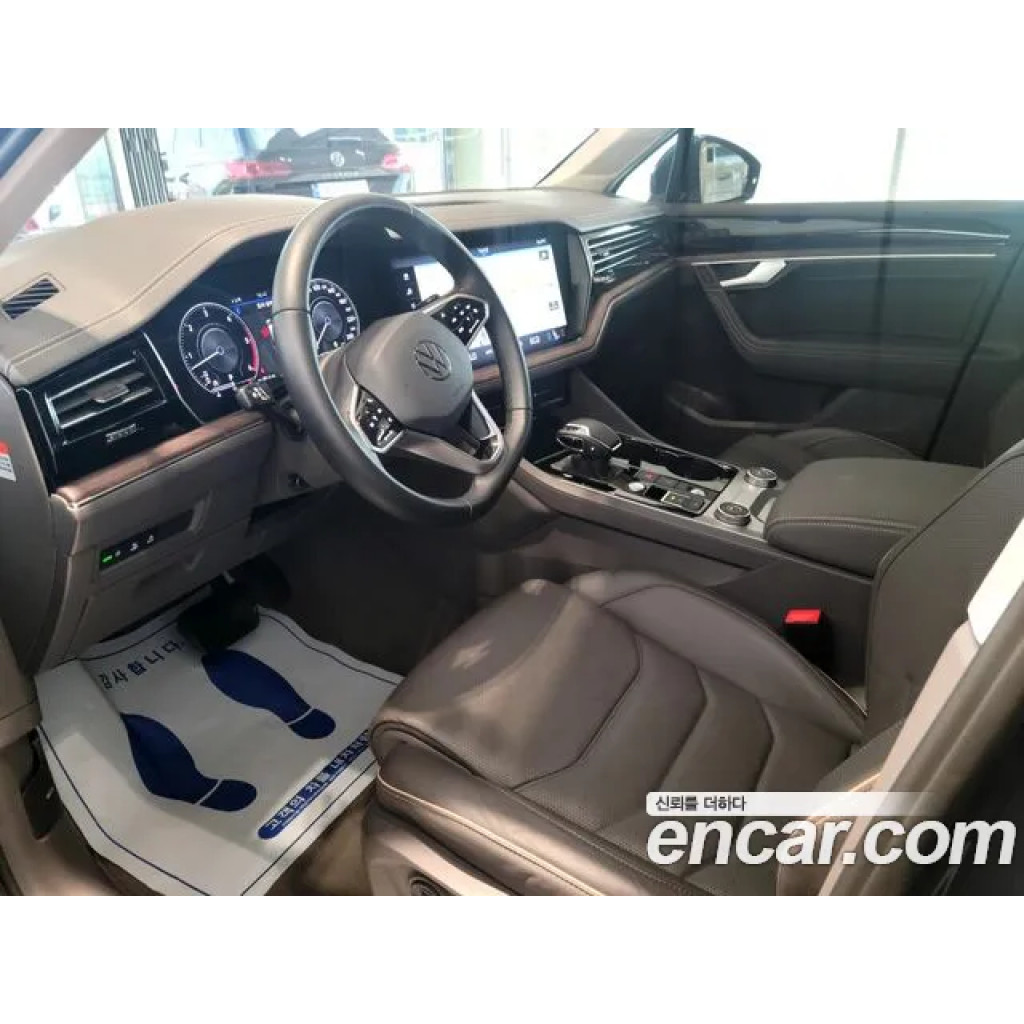 Volkswagen Touareg (3 поколение) 2023 г.