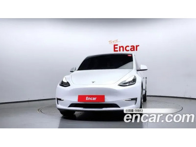 Tesla Model Y 2022 г.