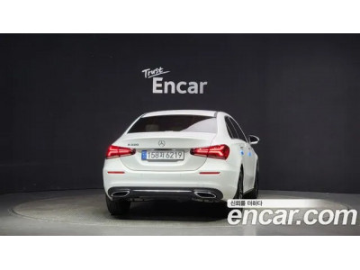 Mercedes Benz A-Class 2023 г.