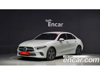 Mercedes Benz A-Class 2023 г.