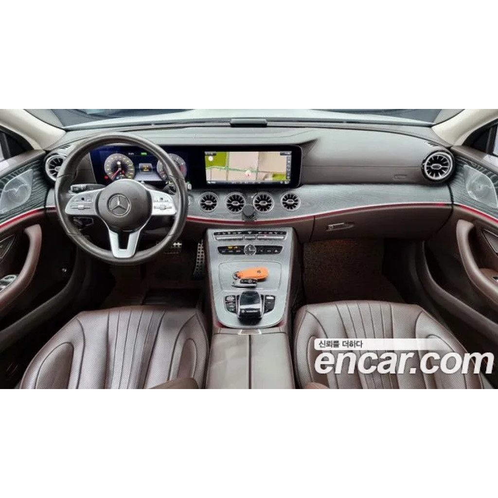 Mercedes Benz CLS-Class 2020 г.