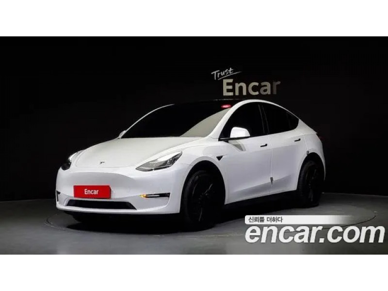 Tesla Model Y 2022 г.