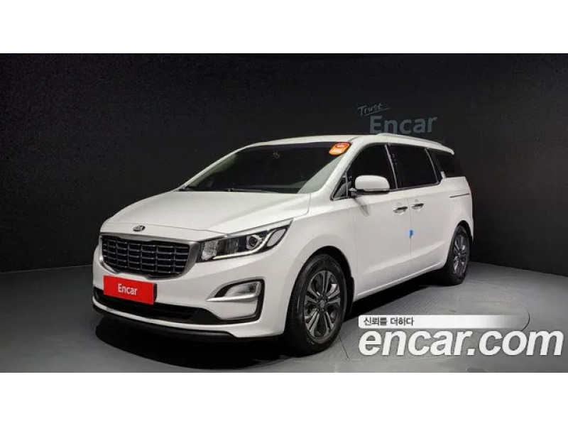 KIA Carnival 2020 г.