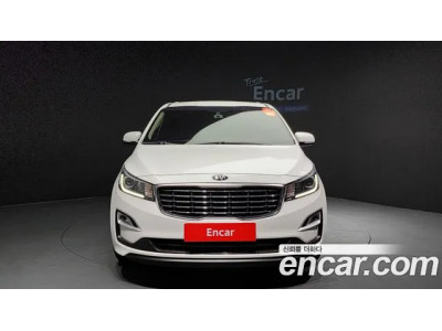 KIA Carnival 2020 г.