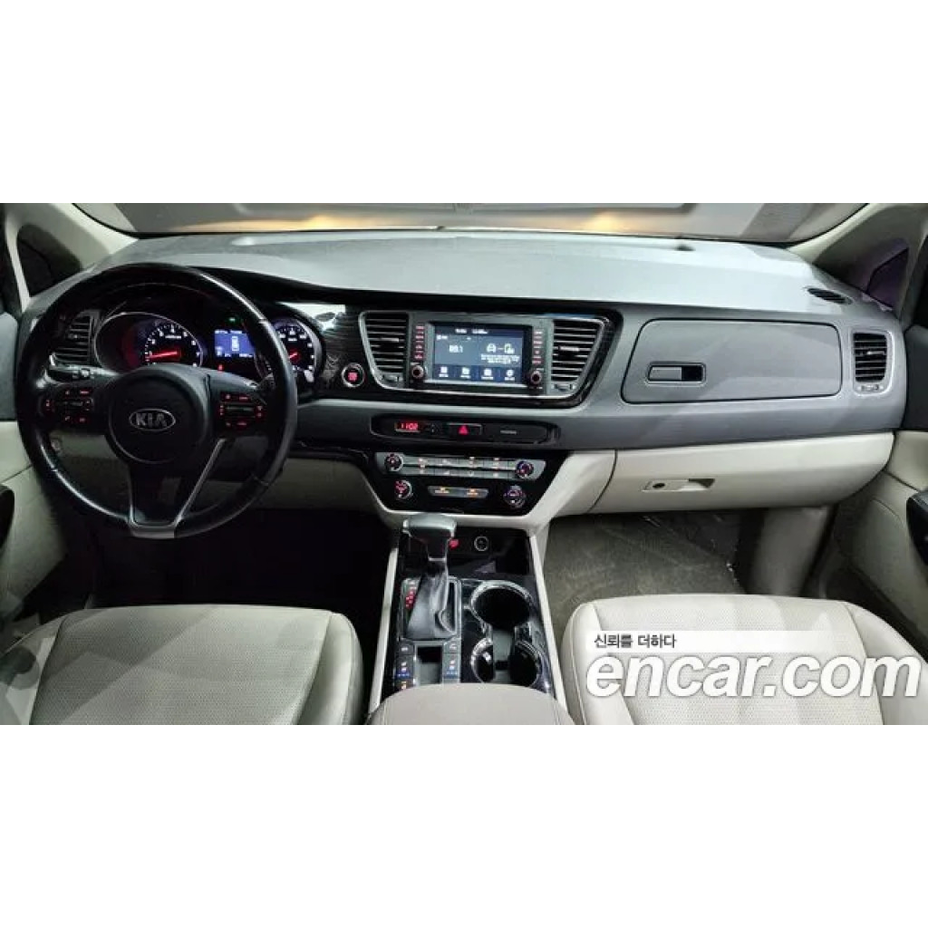 KIA Carnival 2020 г.