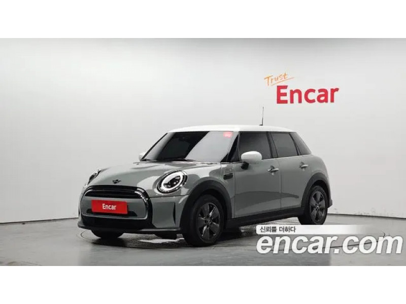Mini Cooper 2022 г.
