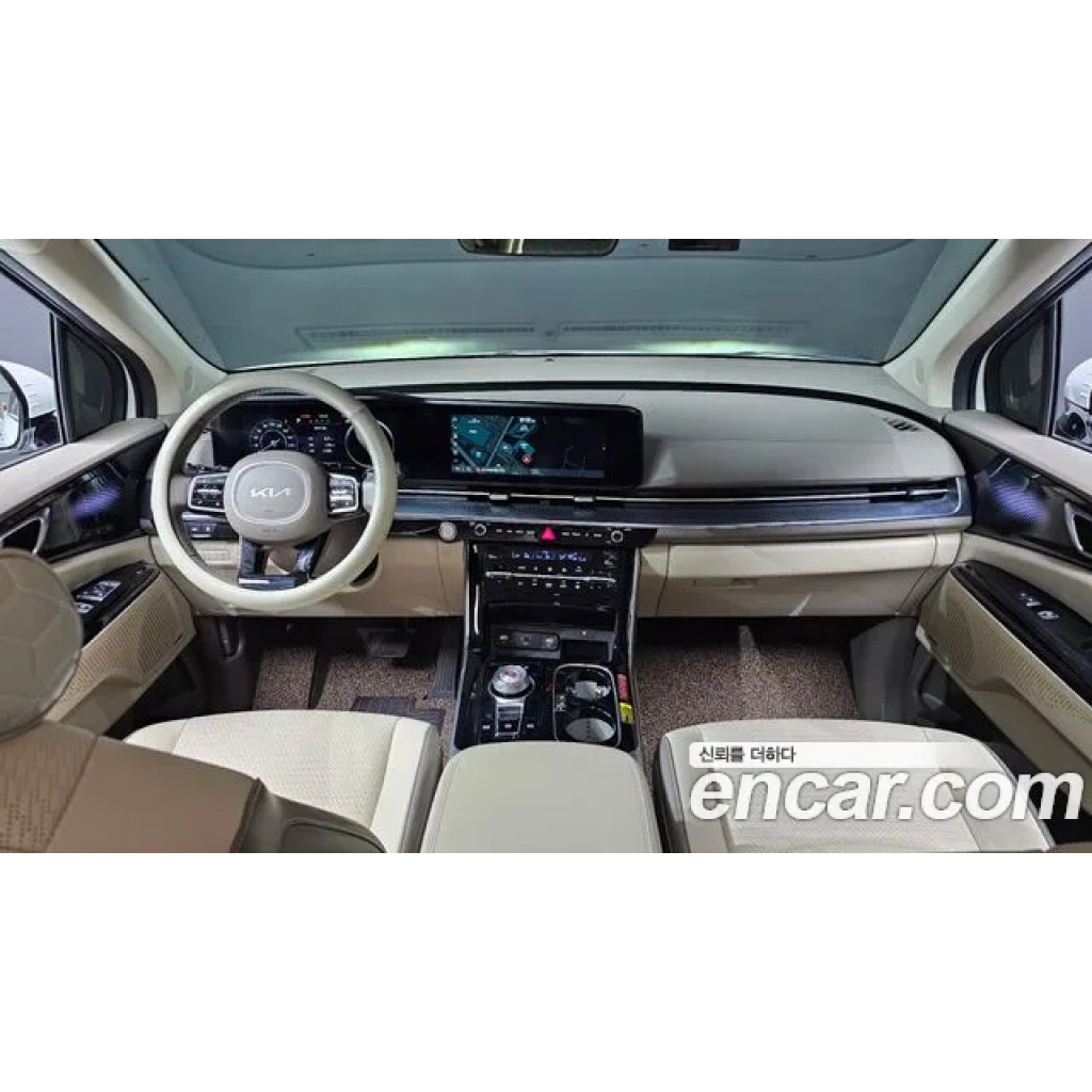 KIA Carnival 2023 г.