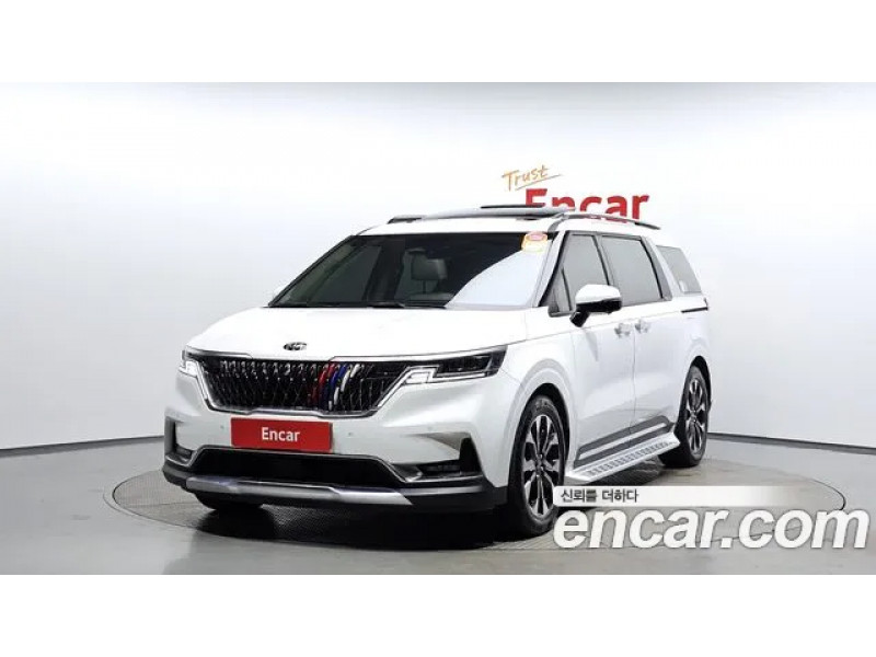 KIA Carnival 2021 г.
