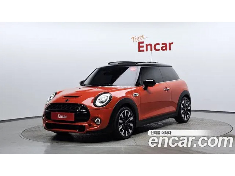 Mini Cooper 2021 г.