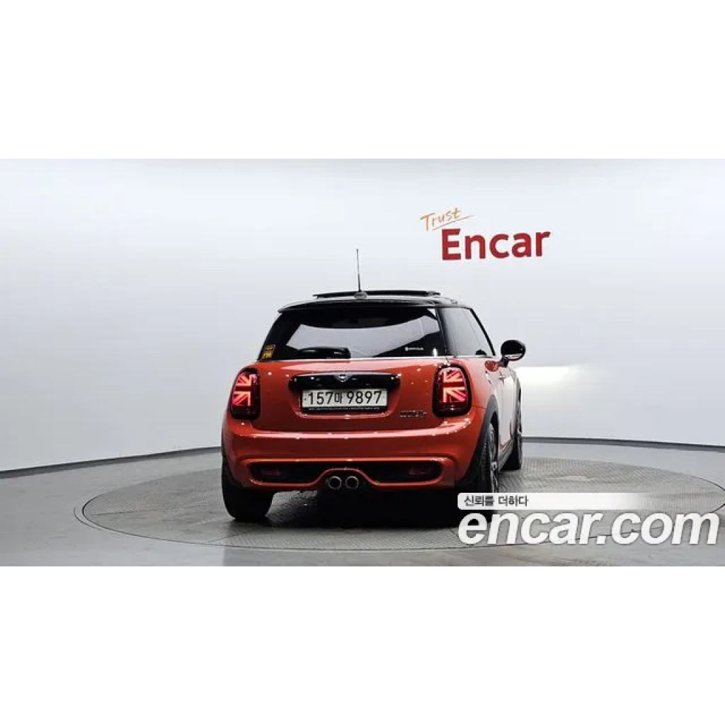 Mini Cooper 2021 г.