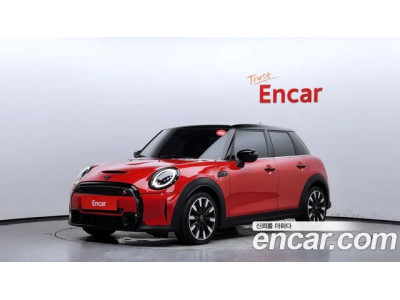Mini Cooper 2022 г.