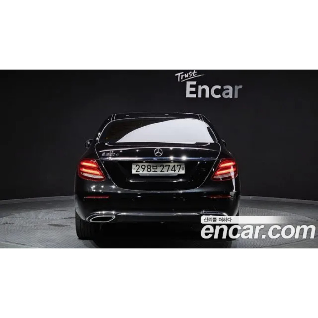 Mercedes Benz E-Class 2020 г.